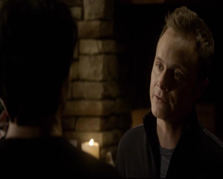 VampireDiariesWorld-dot-org_2x13DaddyIssues0799.jpg