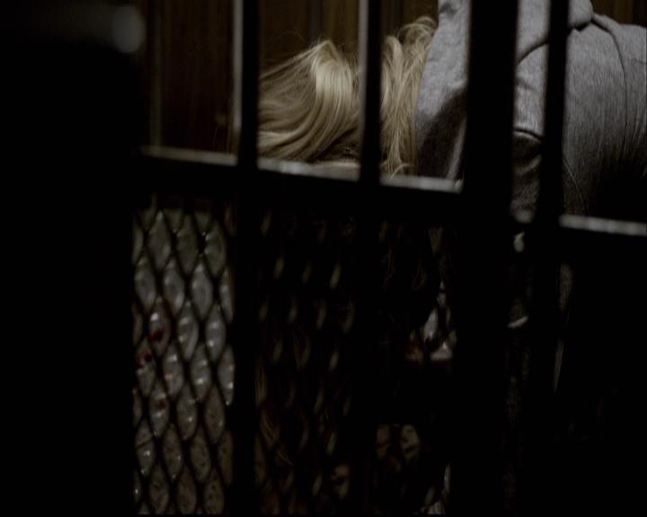 VampireDiariesWorld-dot-org_2x13DaddyIssues0940.jpg