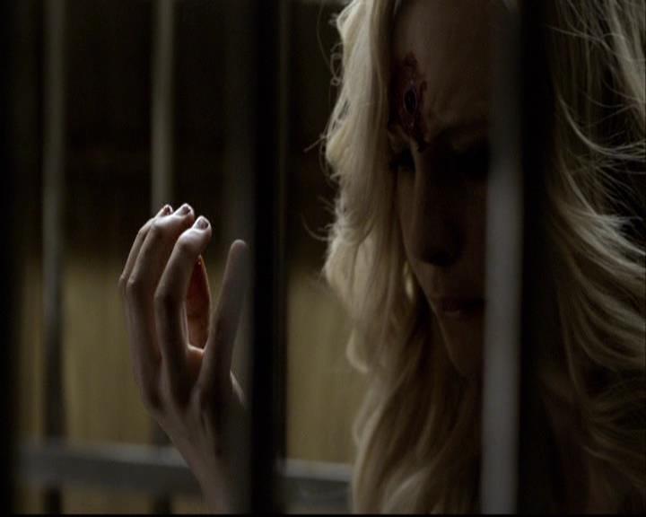 VampireDiariesWorld-dot-org_2x13DaddyIssues0947.jpg