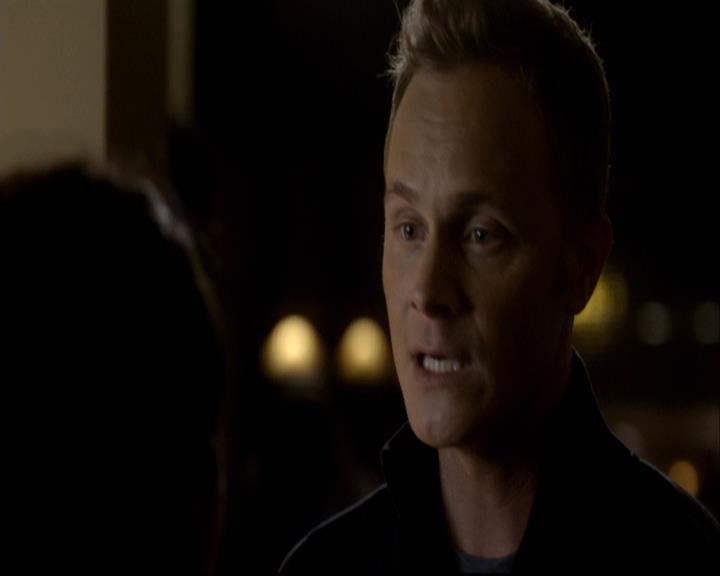 VampireDiariesWorld-dot-org_2x13DaddyIssues1247.jpg