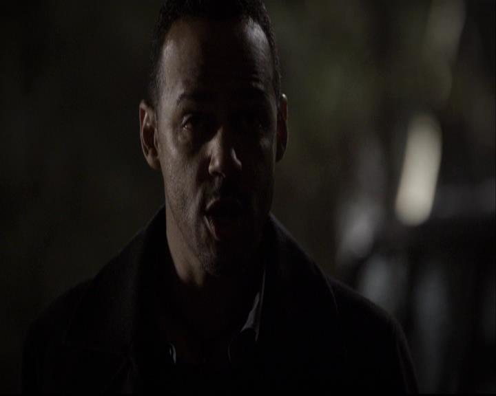 VampireDiariesWorld-dot-org_2x13DaddyIssues1530.jpg
