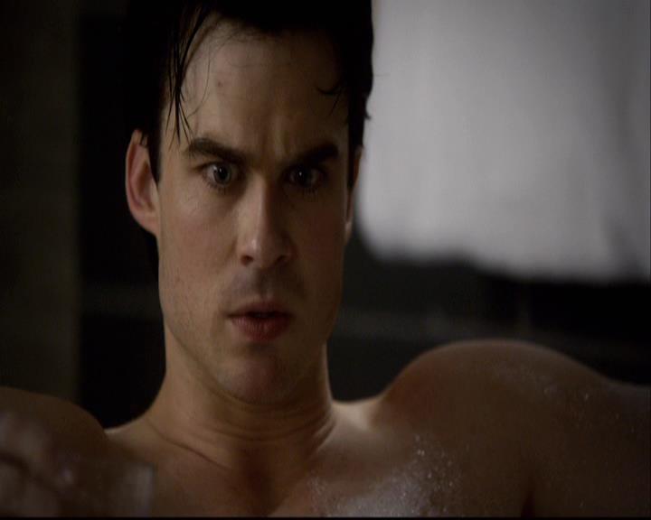 VampireDiariesWorld-dot-org_2x13DaddyIssues2113.jpg