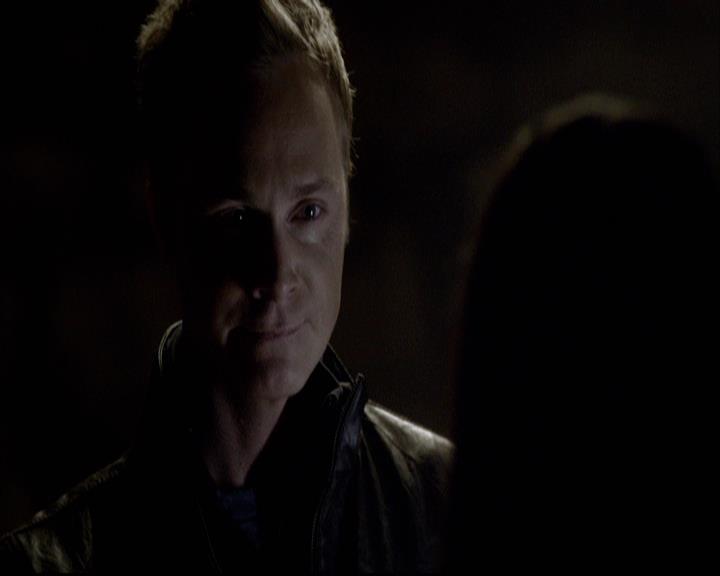 VampireDiariesWorld-dot-org_2x13DaddyIssues2272.jpg