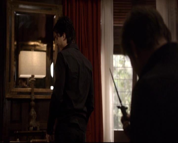 VampireDiariesWorld-dot-org_2x14CryingWolf0202.jpg