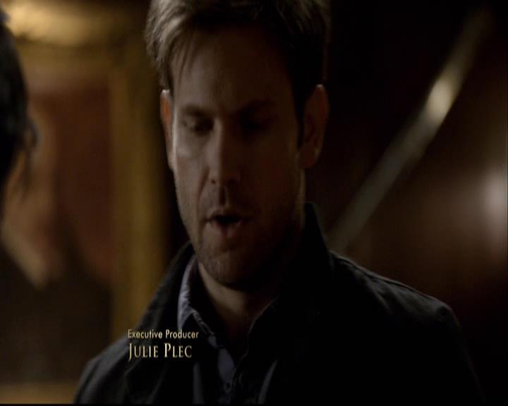 VampireDiariesWorld-dot-org_2x14CryingWolf0206.jpg