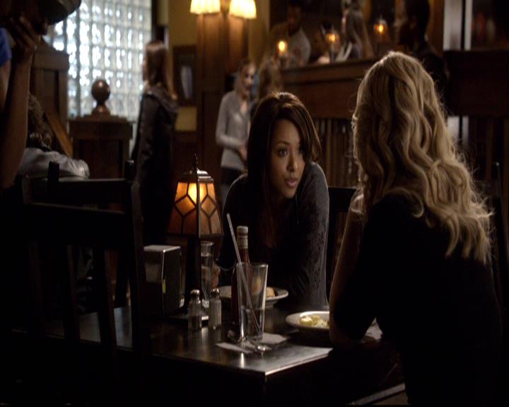 VampireDiariesWorld-dot-org_2x14CryingWolf0226.jpg