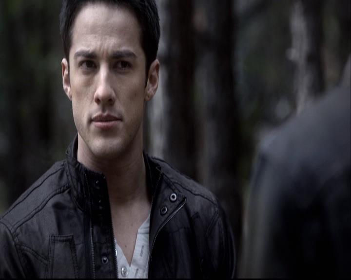 VampireDiariesWorld-dot-org_2x14CryingWolf0288.jpg