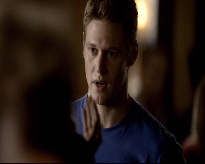 VampireDiariesWorld-dot-org_2x14CryingWolf0376.jpg