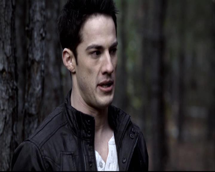 VampireDiariesWorld-dot-org_2x14CryingWolf0464.jpg