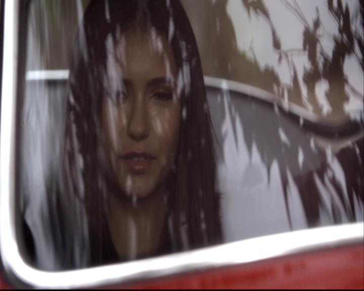 VampireDiariesWorld-dot-org_2x14CryingWolf0507.jpg