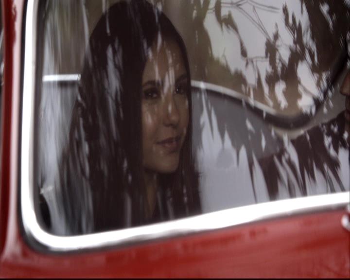 VampireDiariesWorld-dot-org_2x14CryingWolf0515.jpg