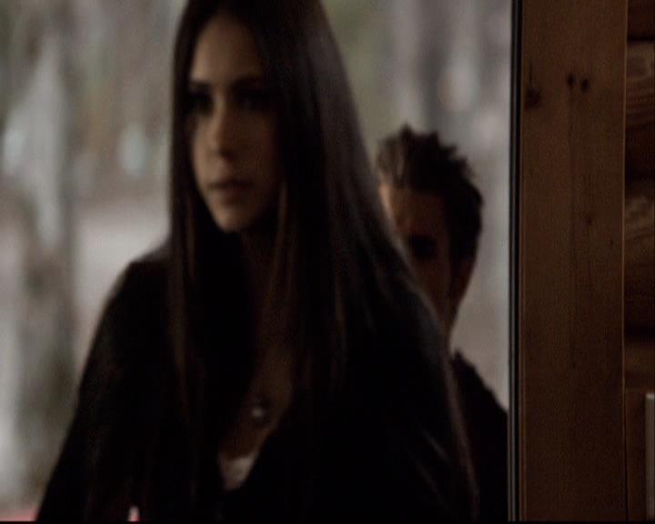 VampireDiariesWorld-dot-org_2x14CryingWolf0523.jpg