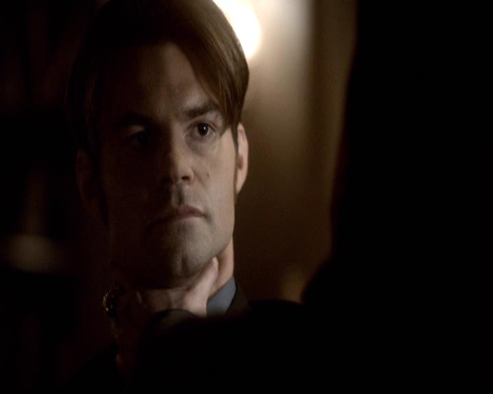 VampireDiariesWorld-dot-org_2x14CryingWolf0811.jpg