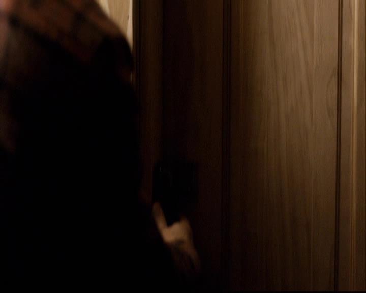 VampireDiariesWorld-dot-org_2x14CryingWolf0973.jpg