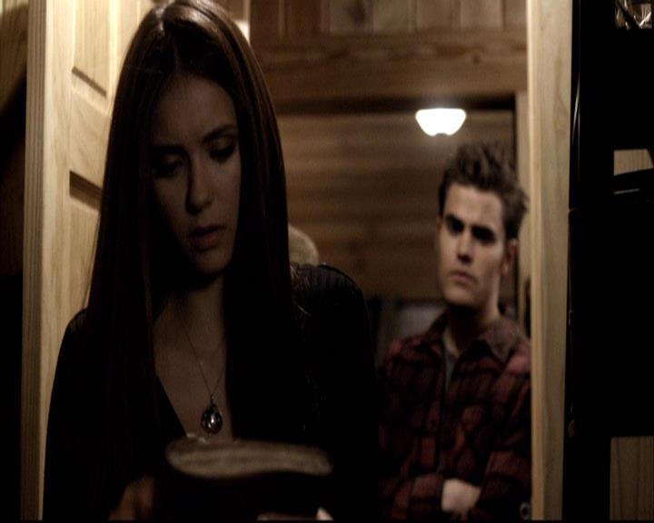 VampireDiariesWorld-dot-org_2x14CryingWolf1198.jpg