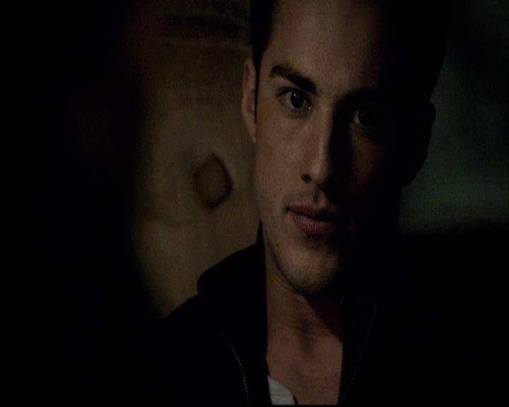 VampireDiariesWorld-dot-org_2x14CryingWolf1265.jpg