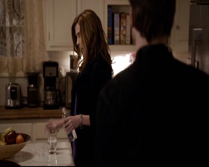 VampireDiariesWorld-dot-org_2x15TheDinnerParty1978.jpg