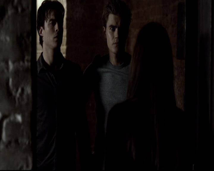 VampireDiariesWorld-dot-org_2x15TheDinnerParty2117.jpg