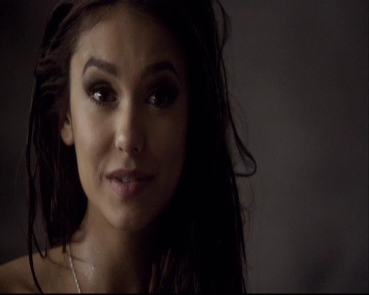 VampireDiariesWorld-dot-org_2x15TheDinnerParty2252.jpg