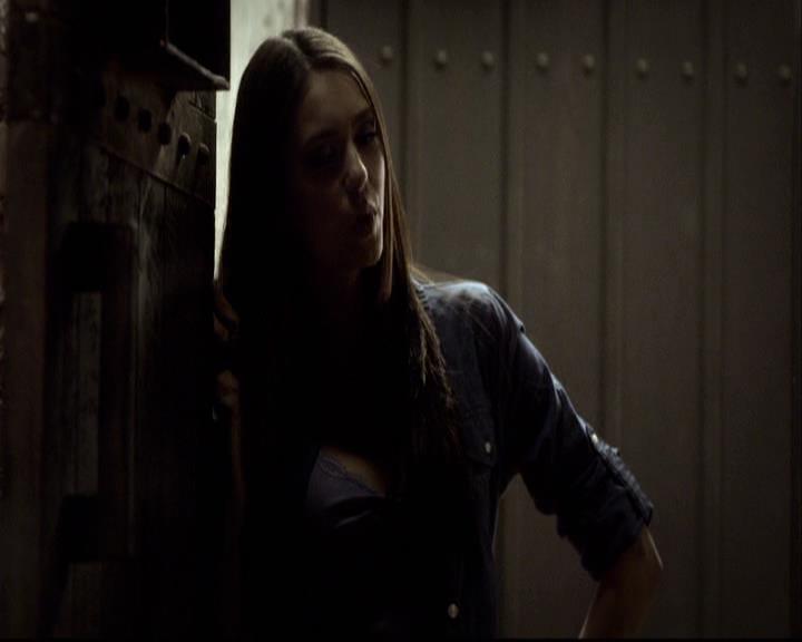 VampireDiariesWorld-dot-org_2x16TheHouseGuest0244.jpg