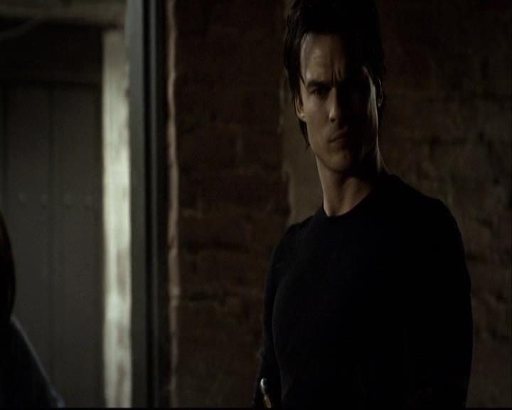 VampireDiariesWorld-dot-org_2x16TheHouseGuest0246.jpg