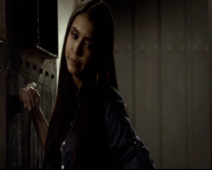 VampireDiariesWorld-dot-org_2x16TheHouseGuest0252.jpg