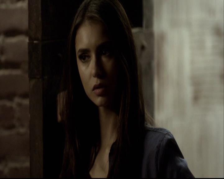 VampireDiariesWorld-dot-org_2x16TheHouseGuest0254.jpg