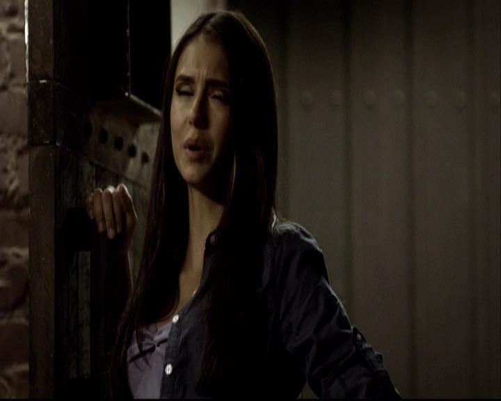 VampireDiariesWorld-dot-org_2x16TheHouseGuest0257.jpg