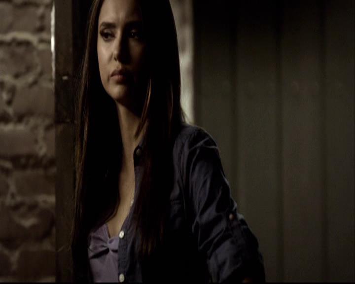 VampireDiariesWorld-dot-org_2x16TheHouseGuest0259.jpg