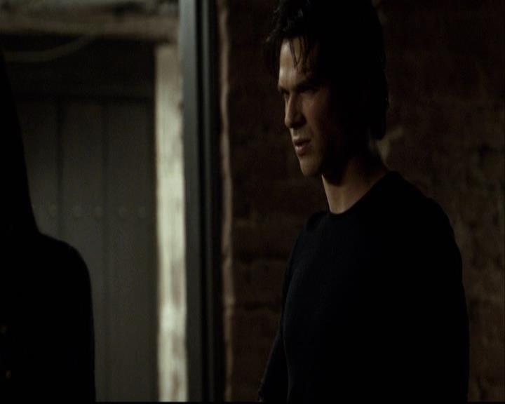 VampireDiariesWorld-dot-org_2x16TheHouseGuest0261.jpg