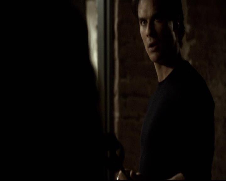 VampireDiariesWorld-dot-org_2x16TheHouseGuest0274.jpg