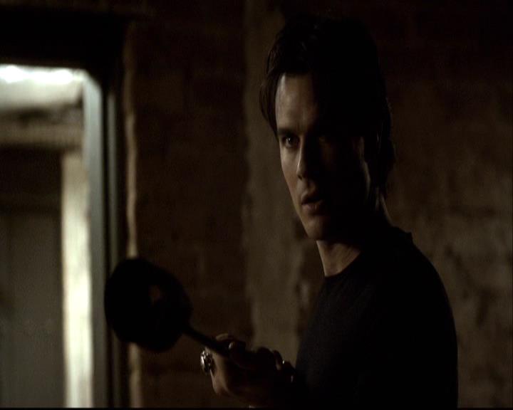 VampireDiariesWorld-dot-org_2x16TheHouseGuest0279.jpg