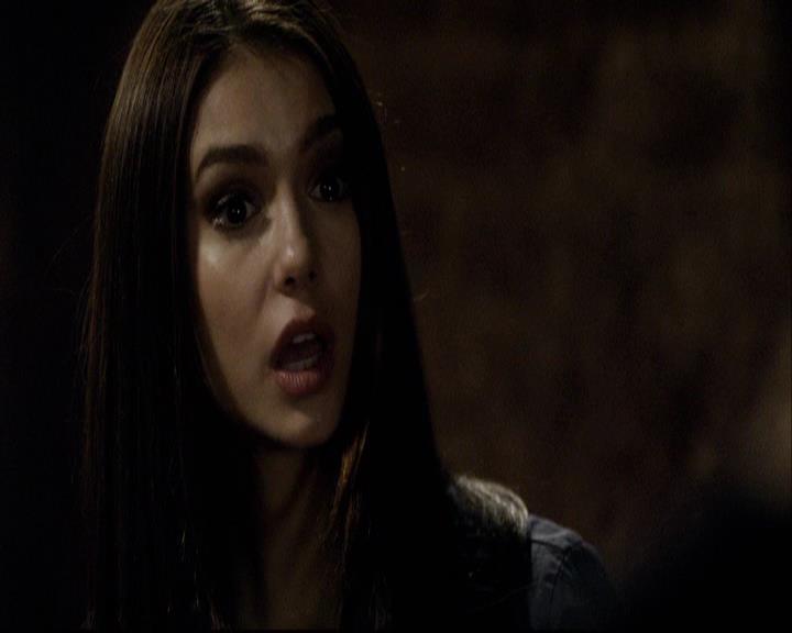 VampireDiariesWorld-dot-org_2x16TheHouseGuest0282.jpg