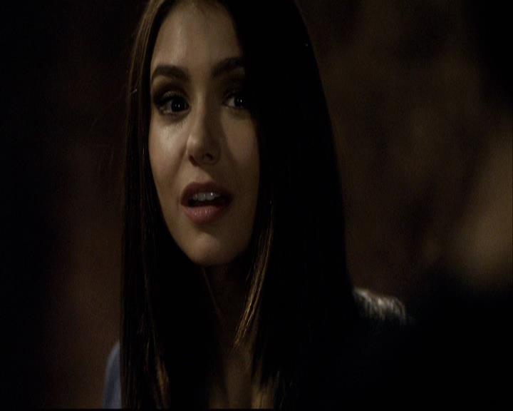 VampireDiariesWorld-dot-org_2x16TheHouseGuest0290.jpg