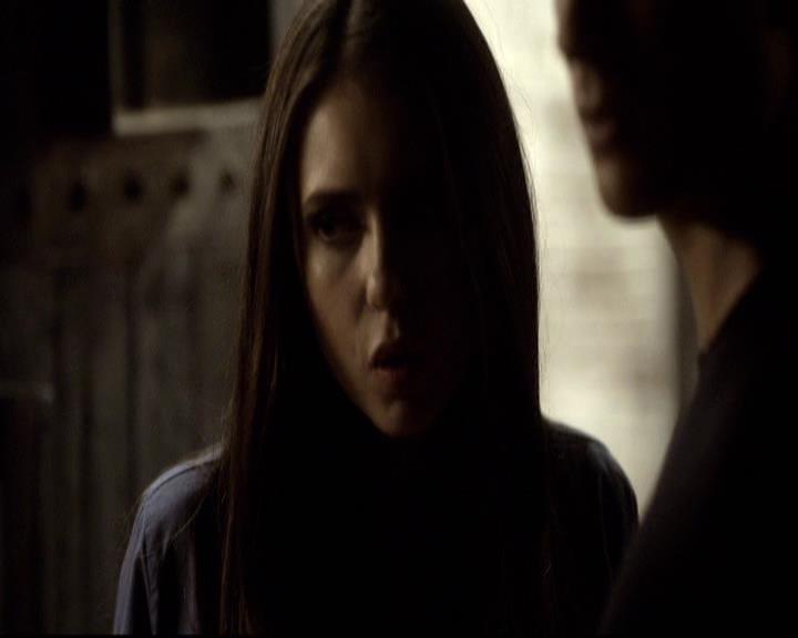 VampireDiariesWorld-dot-org_2x16TheHouseGuest0307.jpg