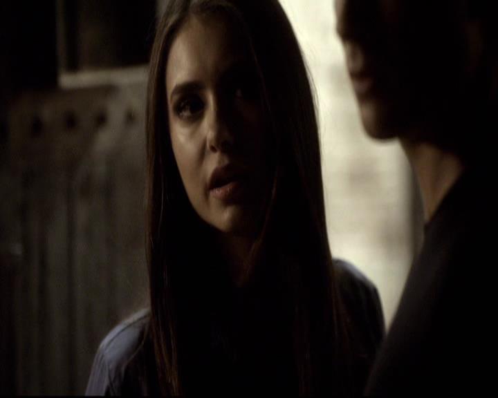 VampireDiariesWorld-dot-org_2x16TheHouseGuest0308.jpg