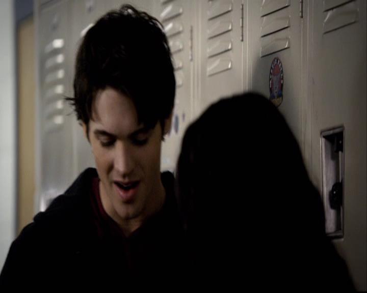 VampireDiariesWorld-dot-org_2x16TheHouseGuest0339.jpg