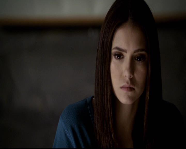 VampireDiariesWorld-dot-org_2x16TheHouseGuest0373.jpg