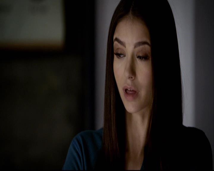 VampireDiariesWorld-dot-org_2x16TheHouseGuest0394.jpg