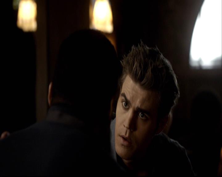 VampireDiariesWorld-dot-org_2x16TheHouseGuest0431.jpg