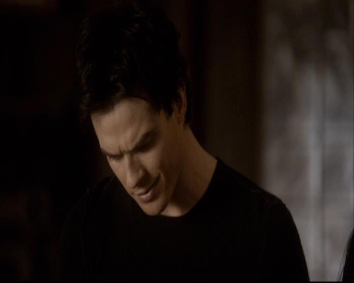 VampireDiariesWorld-dot-org_2x16TheHouseGuest0471.jpg