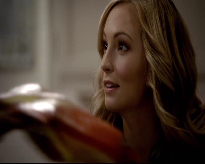 VampireDiariesWorld-dot-org_2x16TheHouseGuest0591.jpg