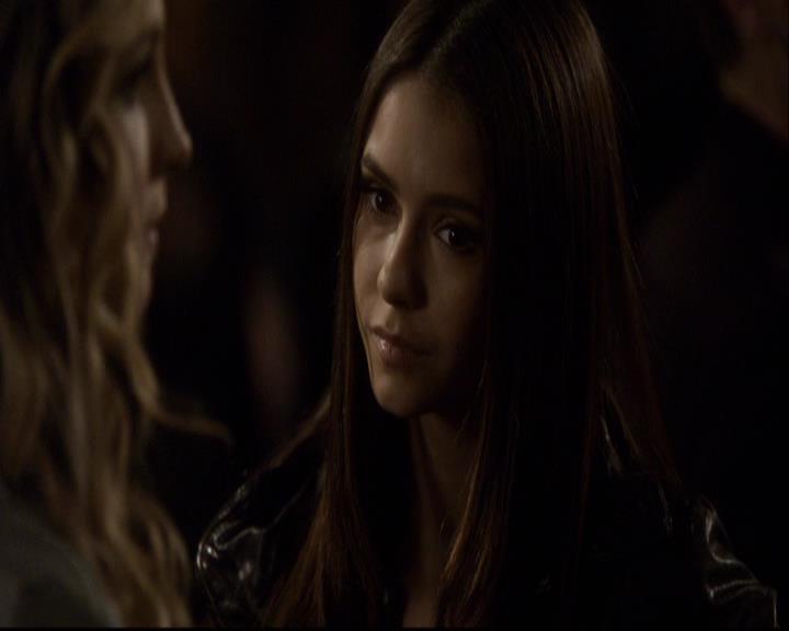 VampireDiariesWorld-dot-org_2x16TheHouseGuest1055.jpg