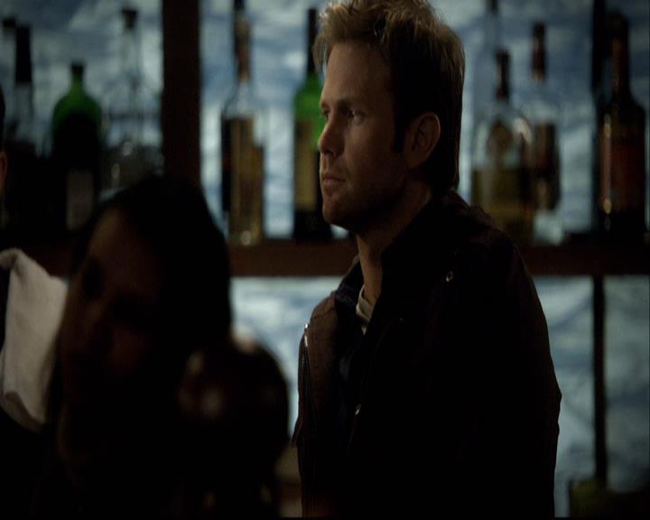 VampireDiariesWorld-dot-org_2x16TheHouseGuest1056.jpg