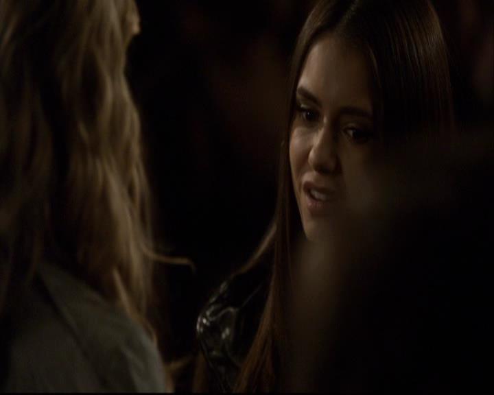 VampireDiariesWorld-dot-org_2x16TheHouseGuest1064.jpg