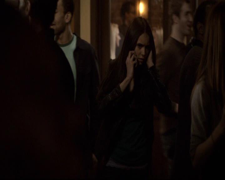 VampireDiariesWorld-dot-org_2x16TheHouseGuest1460.jpg