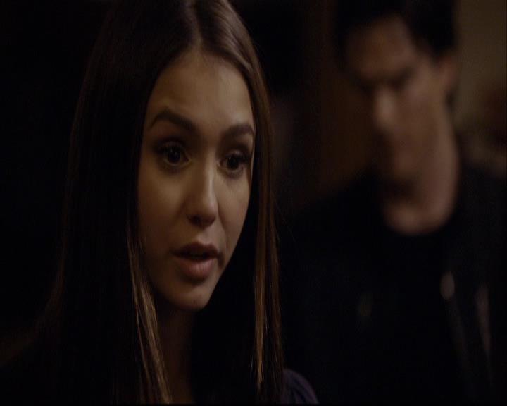 VampireDiariesWorld-dot-org_2x16TheHouseGuest1816.jpg