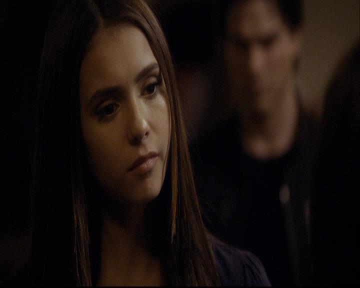 VampireDiariesWorld-dot-org_2x16TheHouseGuest1827.jpg