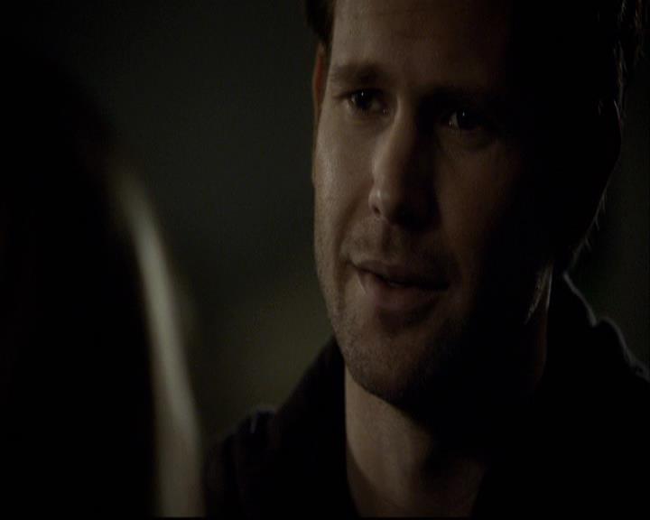 VampireDiariesWorld-dot-org_2x16TheHouseGuest1860.jpg