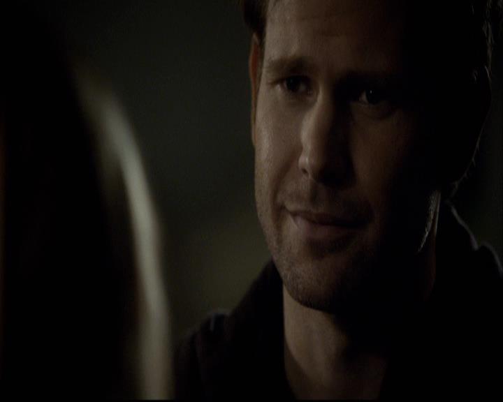 VampireDiariesWorld-dot-org_2x16TheHouseGuest1862.jpg